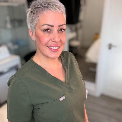 Abbie, founder of AbbieJaine Aesthetics